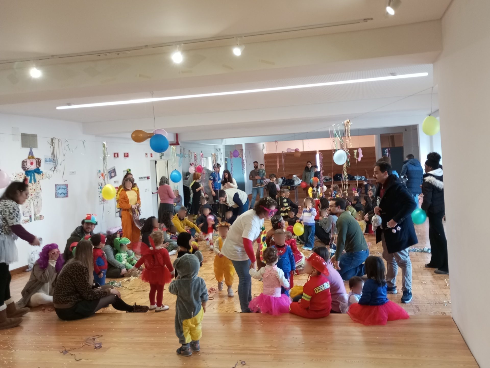 A família também veio brincar ao Carnaval